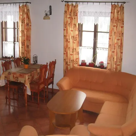 Casa vacanze In Zator Near Je T D